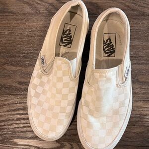 Vans women’s  White Sneakers size 8.5